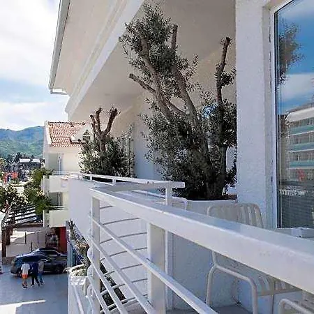 L'olive Homes 이츠멜레르